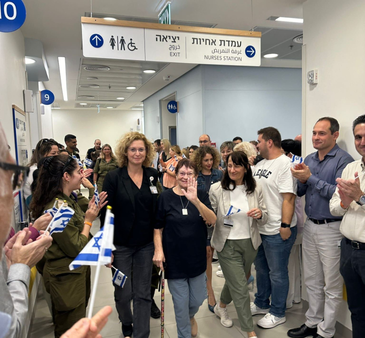 مستشفى فولفسون يستقبل مزيدا من محرري الدفعة الثالثة من قطاع غزة 